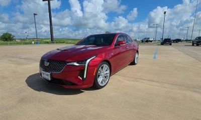 2021 Cadillac CT4 Premium Luxury