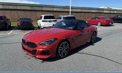 2025 BMW Z4 sDrive30i