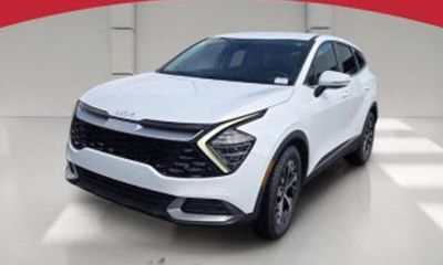 2023 Kia Sportage EX