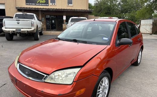 2005 Ford Focus ZX5