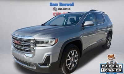 2023 GMC Acadia SLT