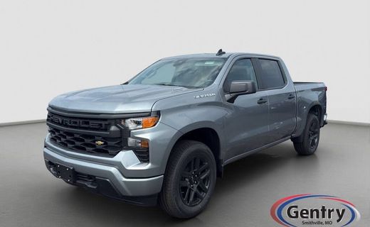 2026 Chevrolet Silverado Custom
