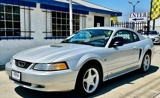 2000 Ford Mustang GT