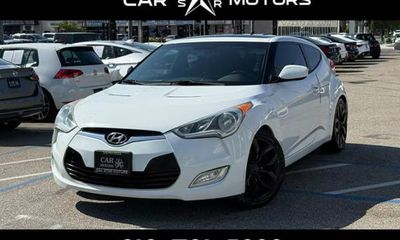 2015 Hyundai Veloster GLS Middle