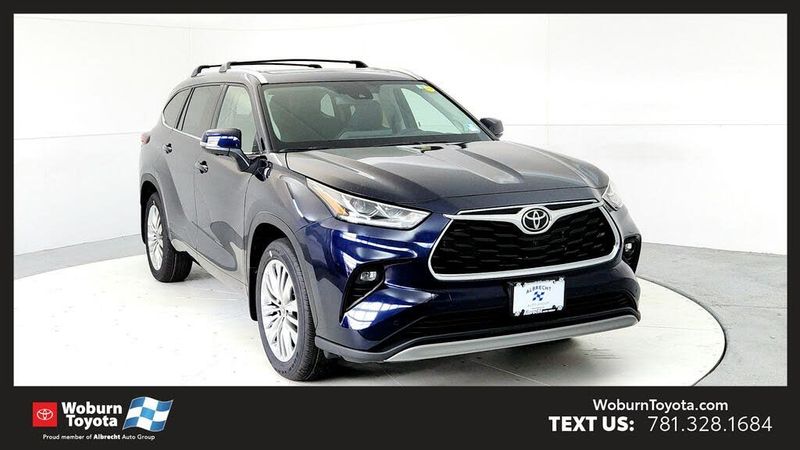 2026 Toyota Highlander — a typically priced live listing
