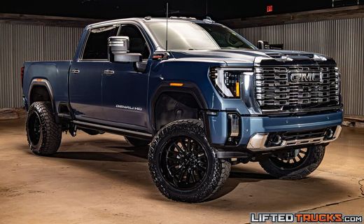 2025 GMC Sierra HD Denali