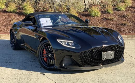 2022 Aston Martin DBS Superleggera Volante