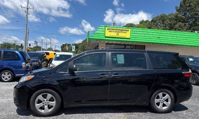 2015 Toyota Sienna L 7 Passenger