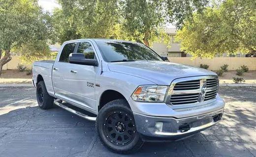 2014 Ram 1500 SLT