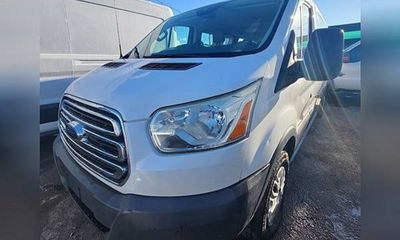 2015 Ford Transit SRW LOW Roof