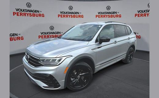 2024 Volkswagen Tiguan 4MOTION SE Black