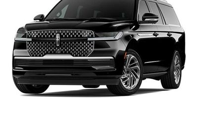 2027 Lincoln Navigator L Reserve