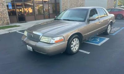 2005 Mercury Grand Marquis LS