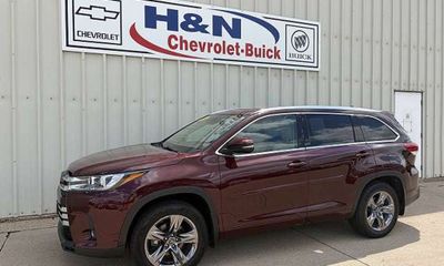 2019 Toyota Highlander LTD Platinum