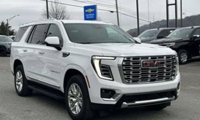 2023 GMC Yukon Denali