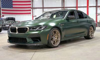 2022 BMW M5 CS