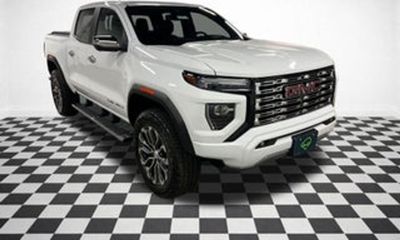 2023 GMC Canyon Denali