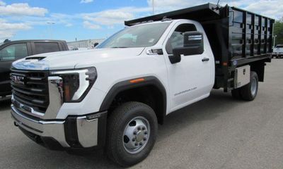 2026 GMC Sierra HD Pro