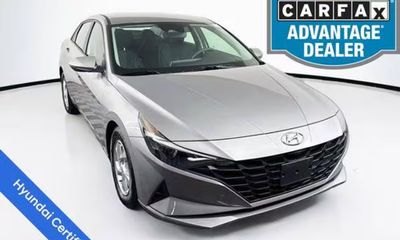 2021 Hyundai Elantra SE