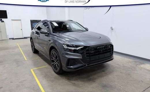 2023 Audi Q8 S Line Quattro