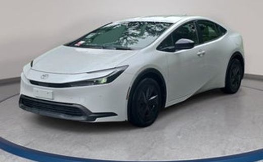 2024 Toyota Prius XLE