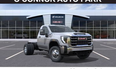 2026 GMC Sierra HD Pro