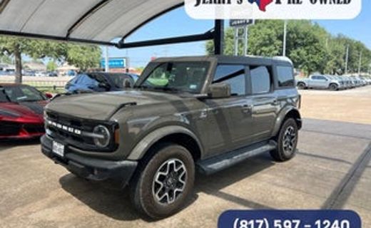 2025 Ford Bronco Outer Banks