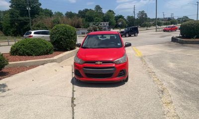 2017 Chevrolet Spark LS