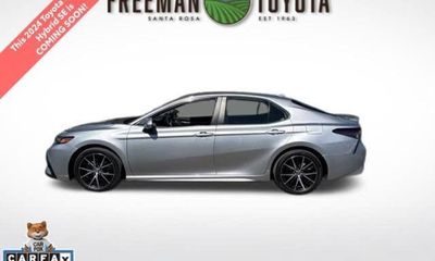 2024 Toyota Camry SE