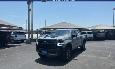 2024 Chevrolet Silverado ZR2