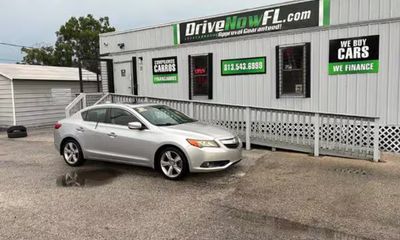 2013 Acura ILX 24 Premium