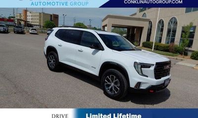 2026 GMC Acadia AT4
