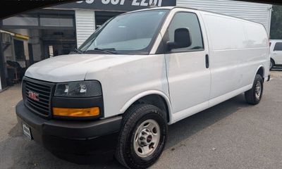 2023 GMC Savana EXT
