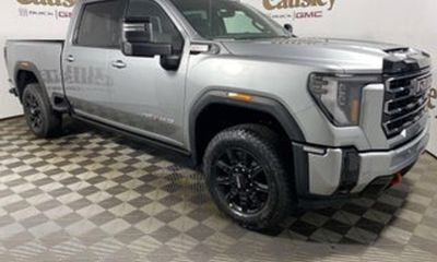 2026 GMC Sierra HD AT4
