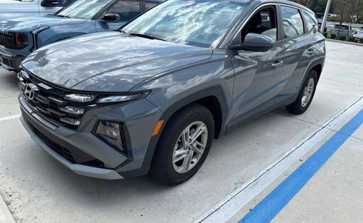 2025 Hyundai Tucson SE