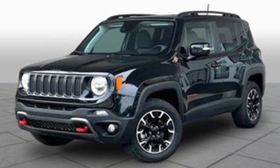 2023 Jeep Renegade Trailhawk