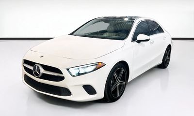 2022 Mercedes-Benz A-Class A220