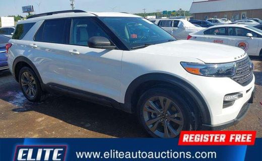 2021 Ford Explorer XLT