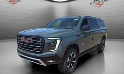 2025 GMC Yukon XL Denali