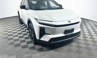 2026 Toyota C-HR SE