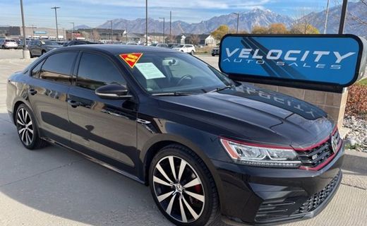 2018 Volkswagen Passat GT