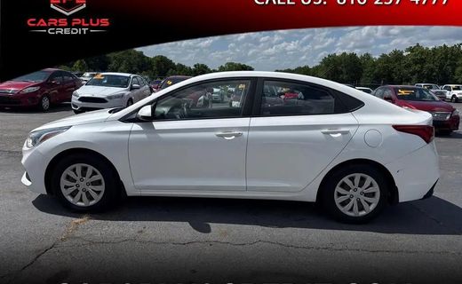 2018 Hyundai Accent SE AND SEL
