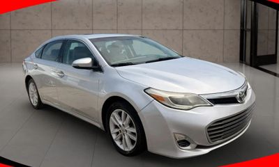 2014 Toyota Avalon XLE