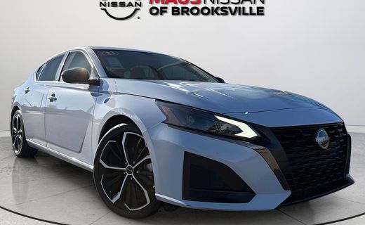 2023 Nissan Altima SR