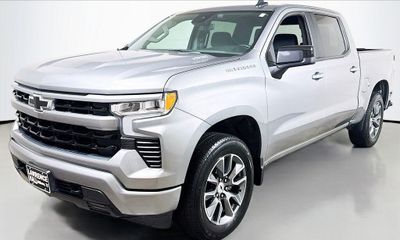 2025 Chevrolet Silverado RST