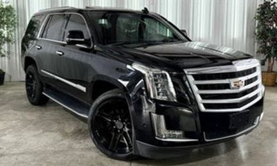 2018 Cadillac Escalade Premium Luxury