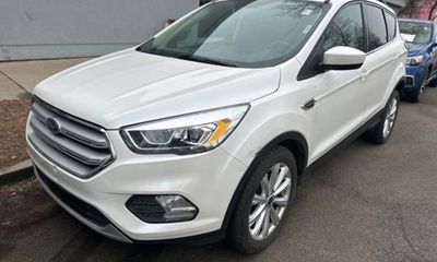2019 Ford Escape SEL