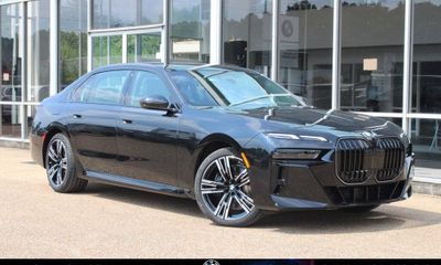 2026 BMW 760i xDrive