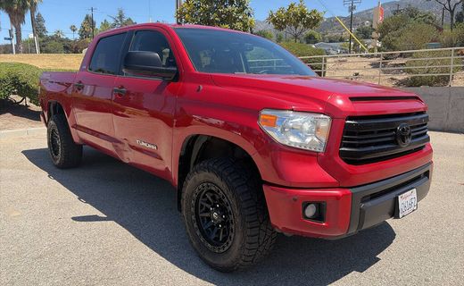 2017 Toyota Tundra SR5