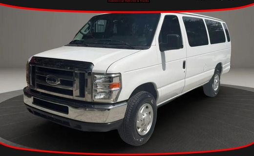 2013 Ford E-350 XLT